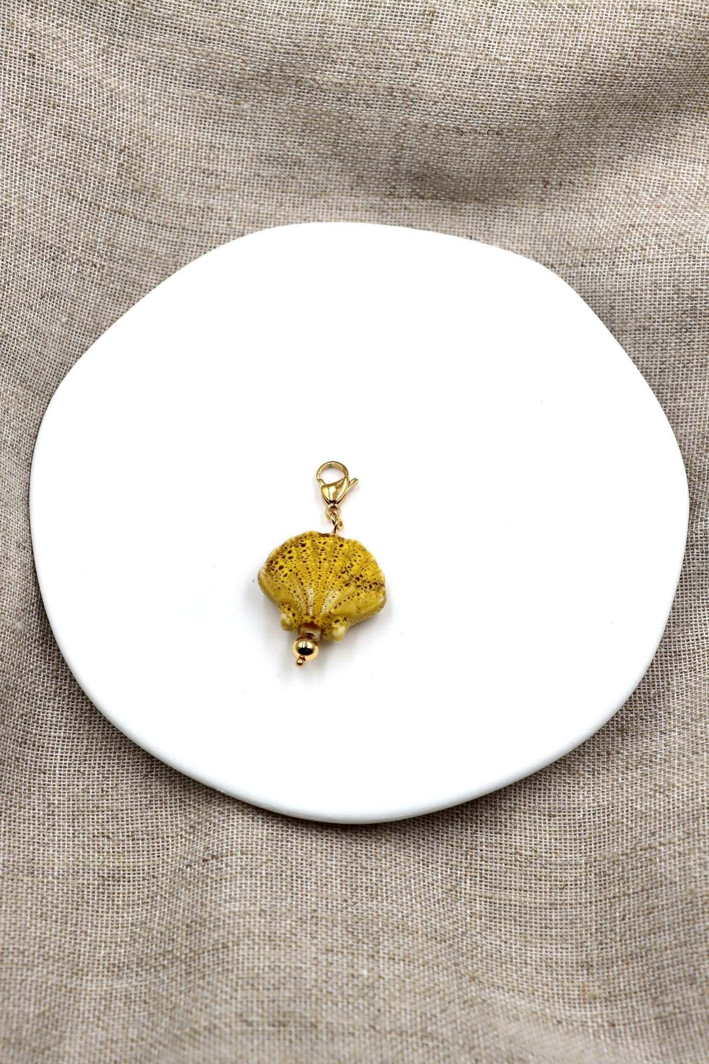 Charm Peregrino