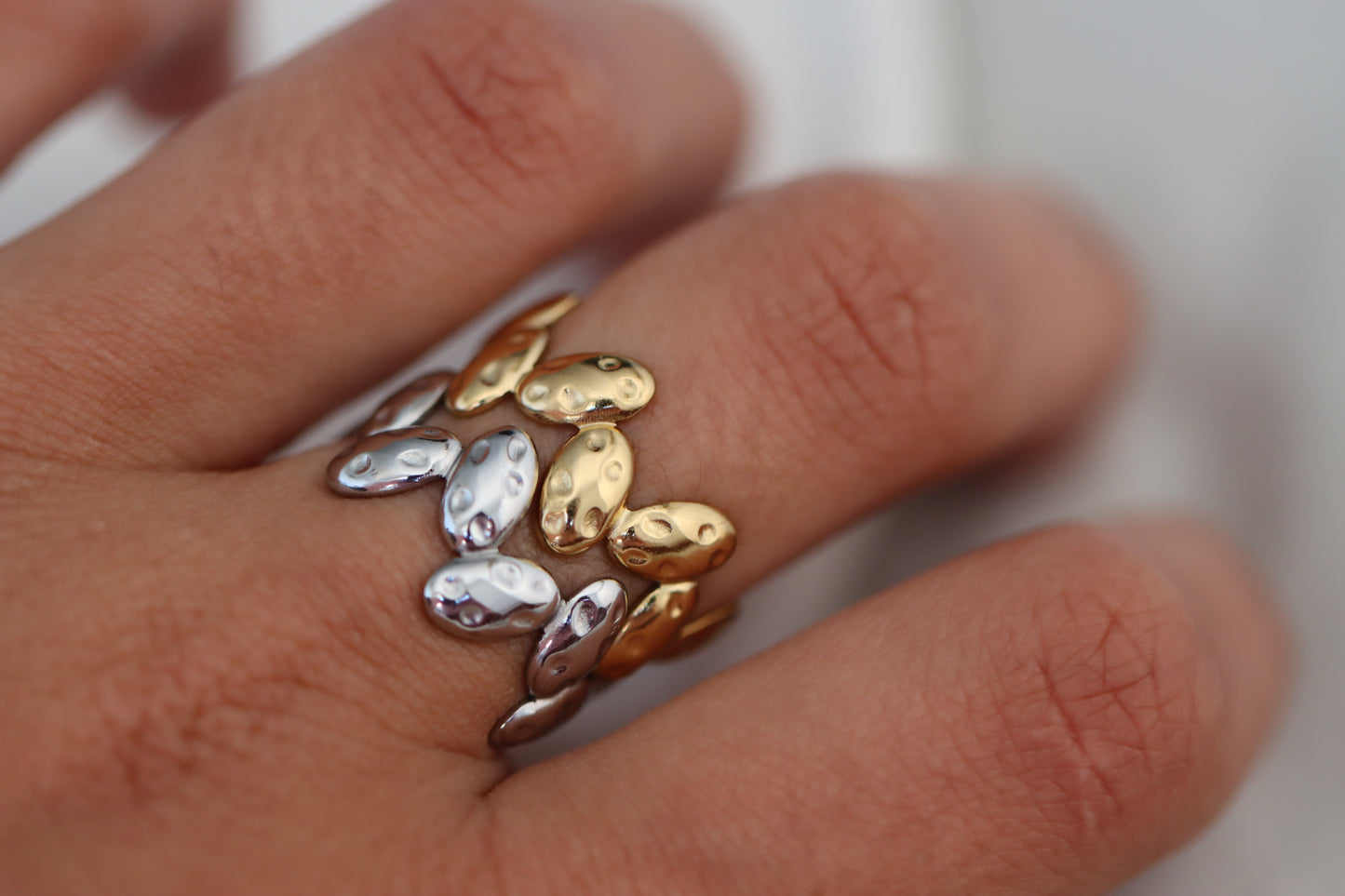 Anillo Lucia