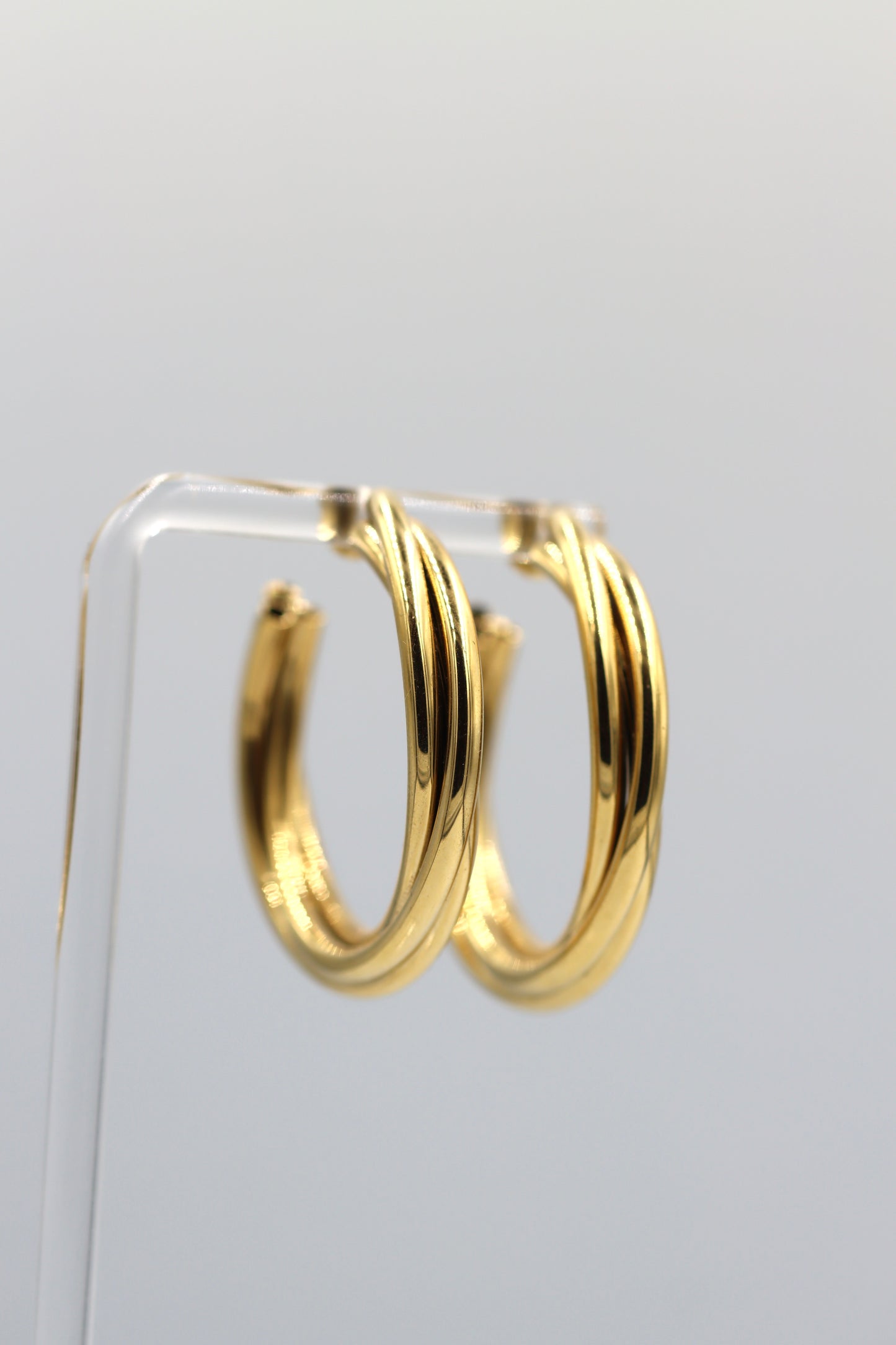 Pendientes Aro Enlazado