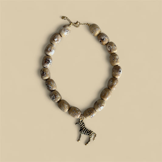 Collar Arena Salvaje