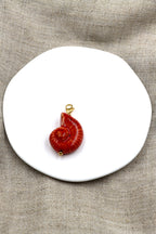 Charm Caracola Roja