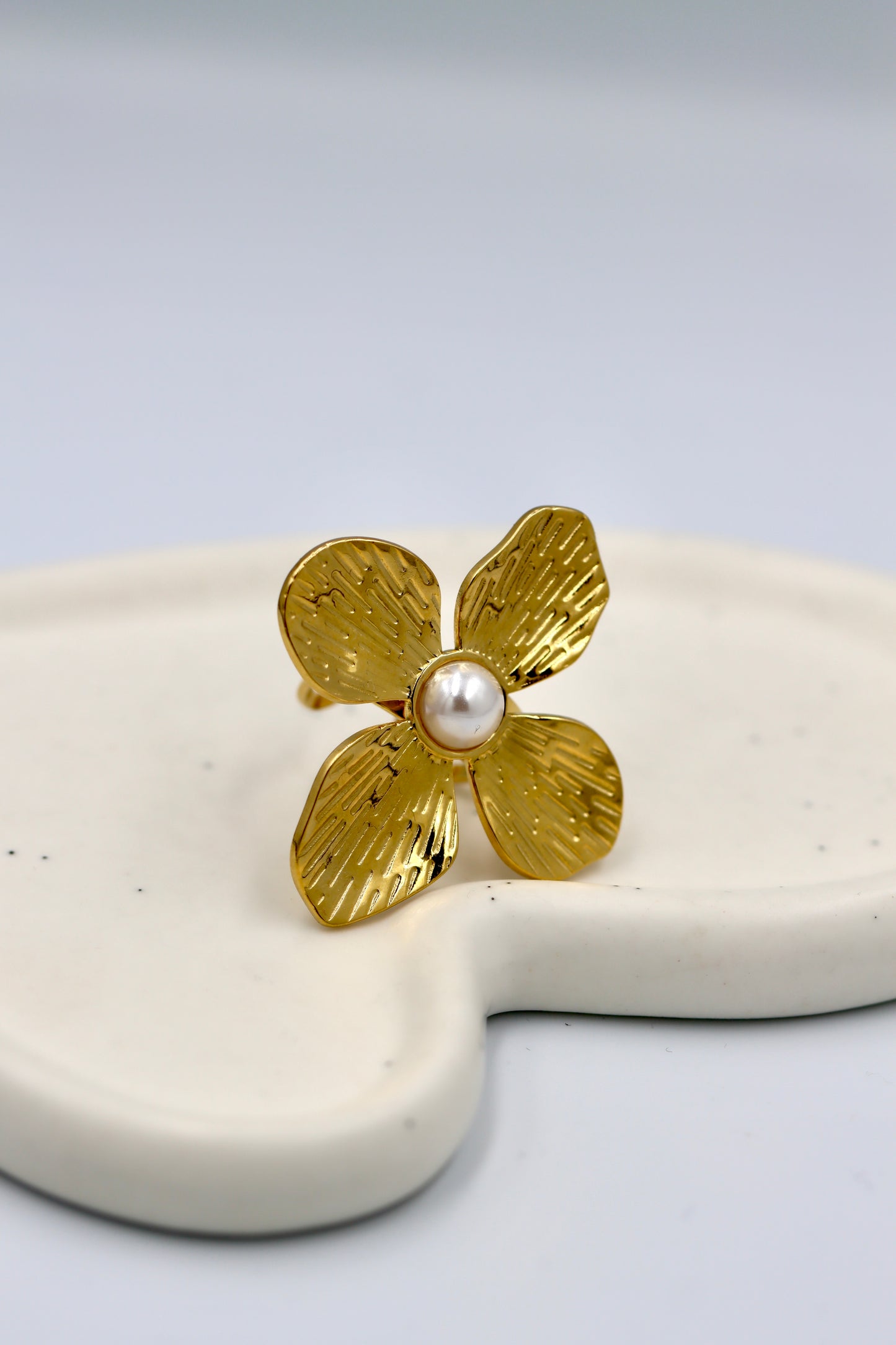 Anillo Dalia